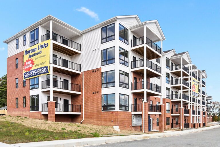 18-web-or-mls-185-mansfield-ave